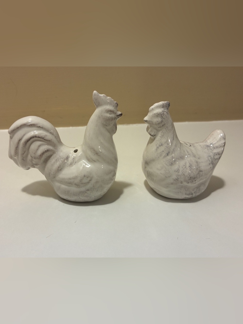 A&B Home Rooster & Hen Ceramic Salt & Pepper Shakers Rustic Farmhouse White